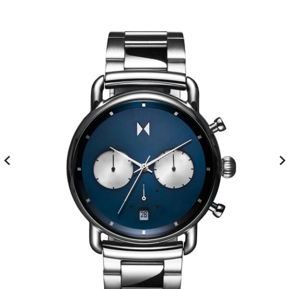 BRAND NEW MVMT watch